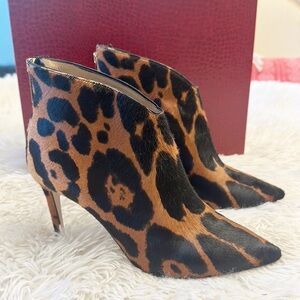 TAMARA MELLON Charge Ankle 90 Leopard Fur heel ankle booties women size 36 6